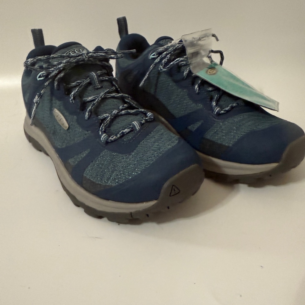 Keen Navy and Teal Outdoor Terradora II hiking shoes, W size 7